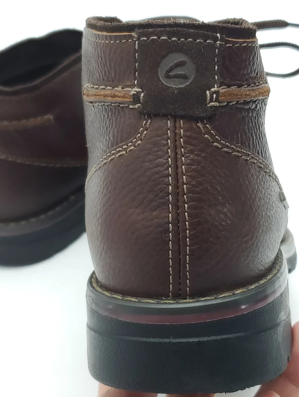 NEW Clarks Morris Peak Waterproof Brown Leather Chukka Boots Mens Size 8.5 Wide